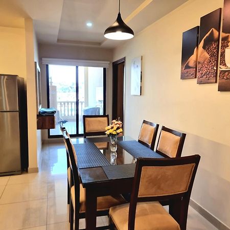 Executive 3 Bedrooms Apartment In Bahria Town Ravalpindi Kültér fotó