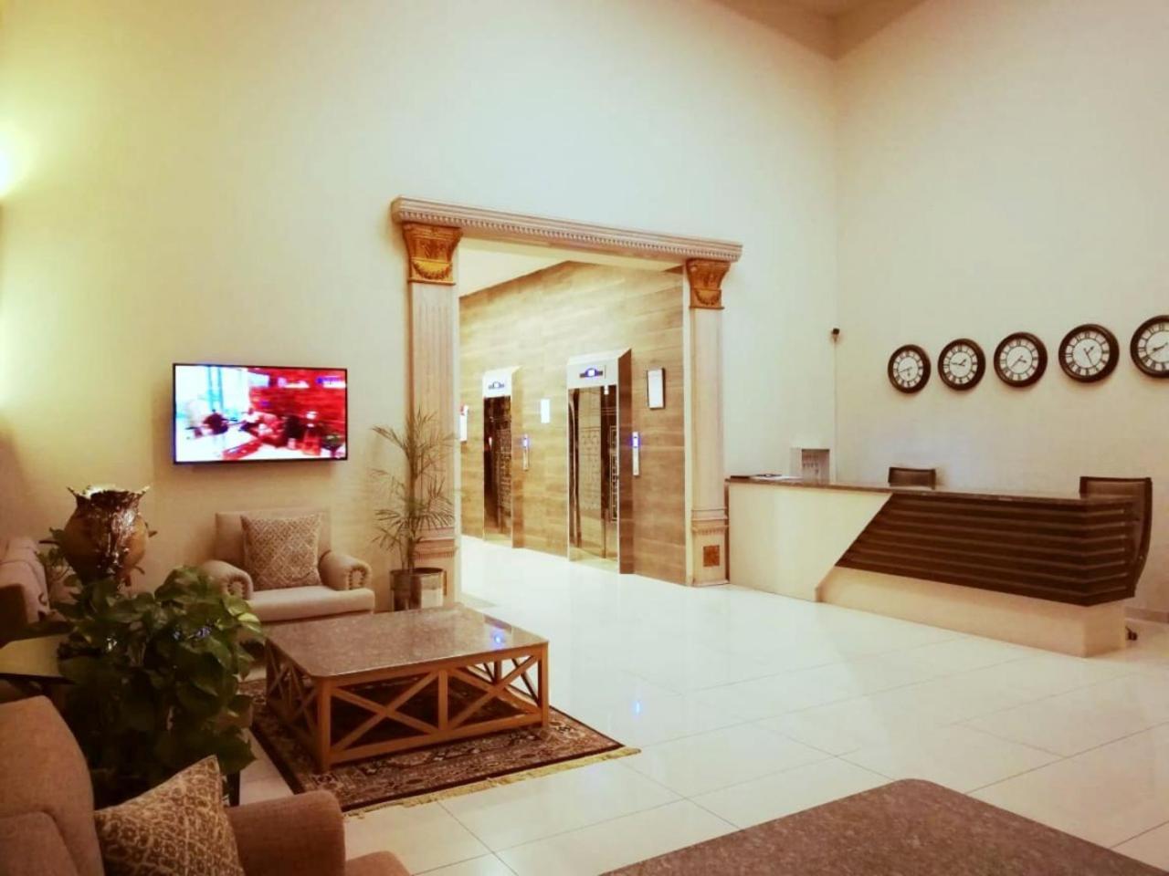 Executive 3 Bedrooms Apartment In Bahria Town Ravalpindi Kültér fotó