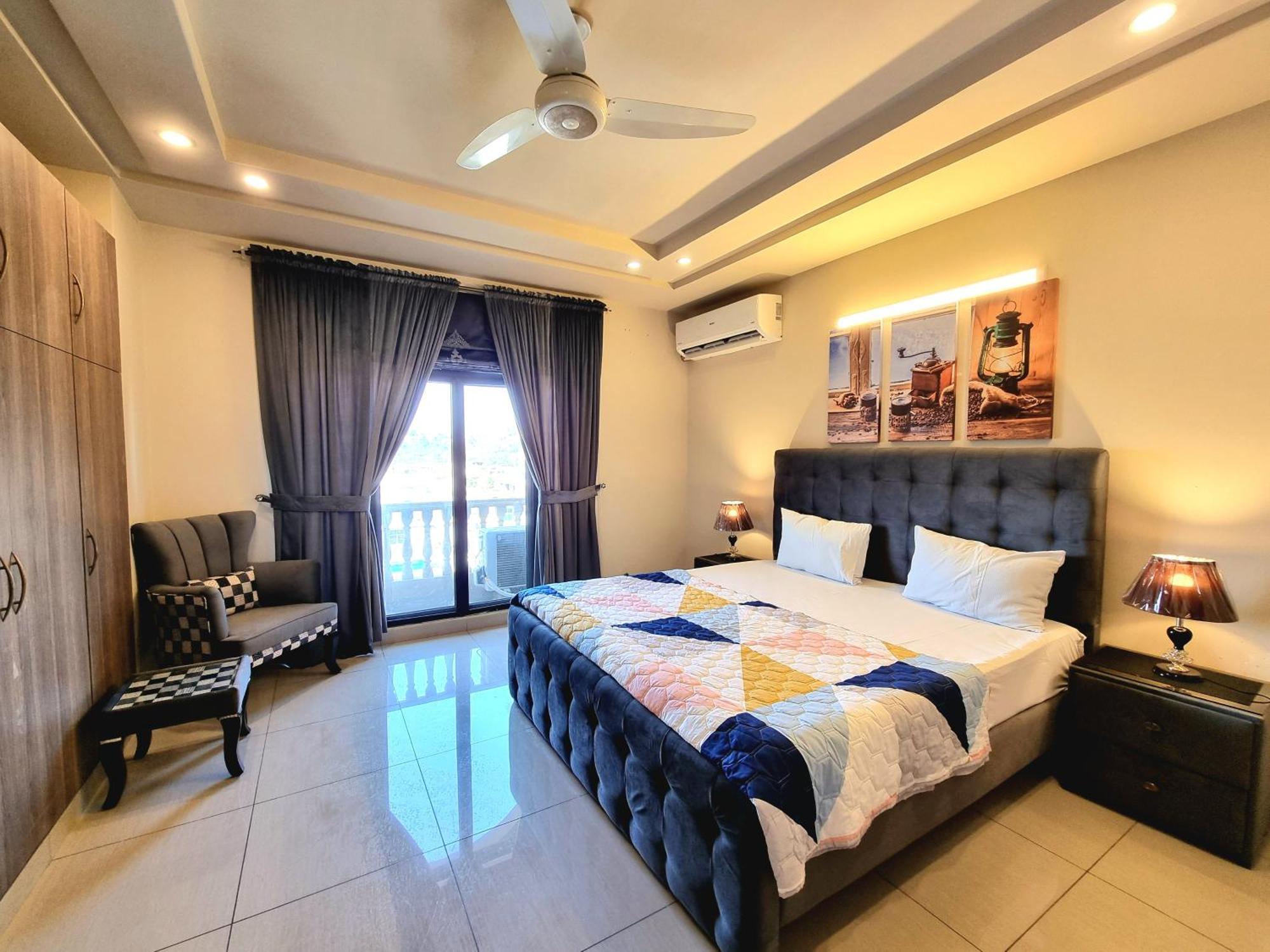 Executive 3 Bedrooms Apartment In Bahria Town Ravalpindi Kültér fotó
