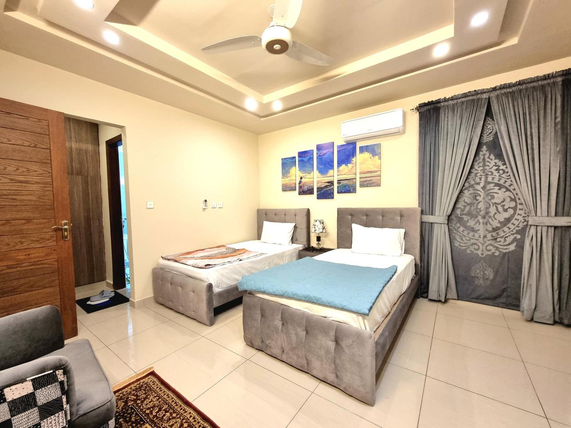 Executive 3 Bedrooms Apartment In Bahria Town Ravalpindi Kültér fotó