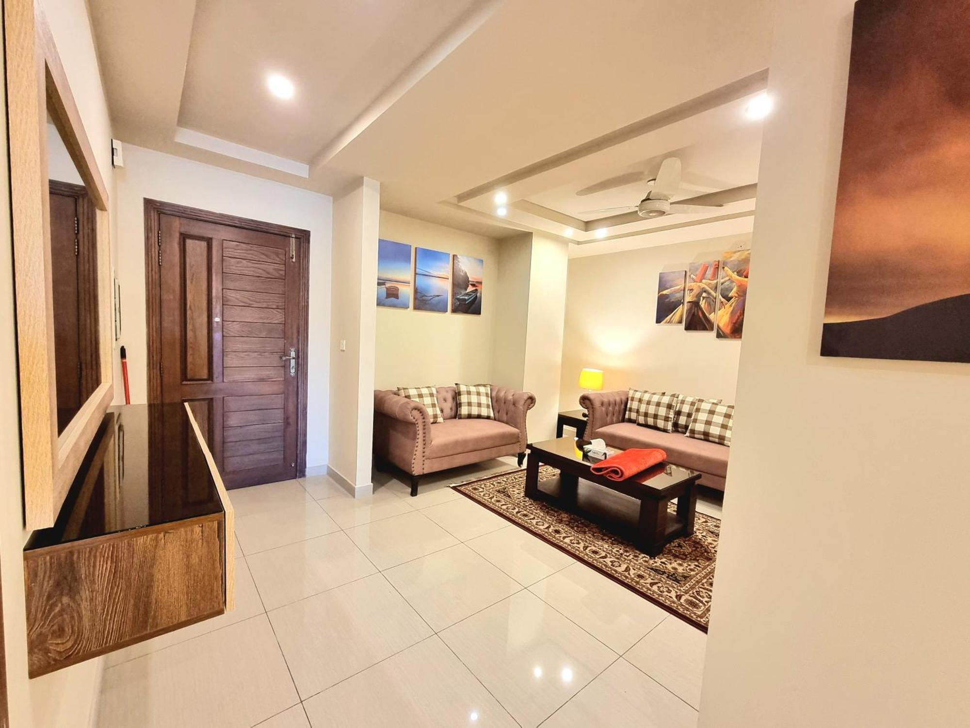 Executive 3 Bedrooms Apartment In Bahria Town Ravalpindi Kültér fotó